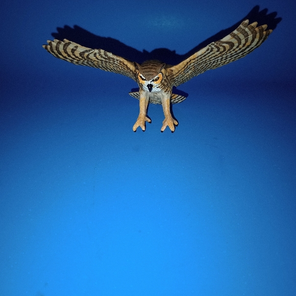 Great Horned Owl Figuring Safari Ltd.  5" Toy Animal 2006 Wings Spread Out - Picture 1 of 8